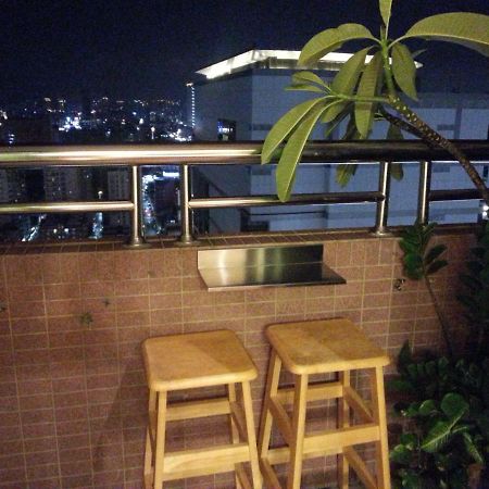Apartament Jia Jia House Kaohsiung Zewnętrze zdjęcie