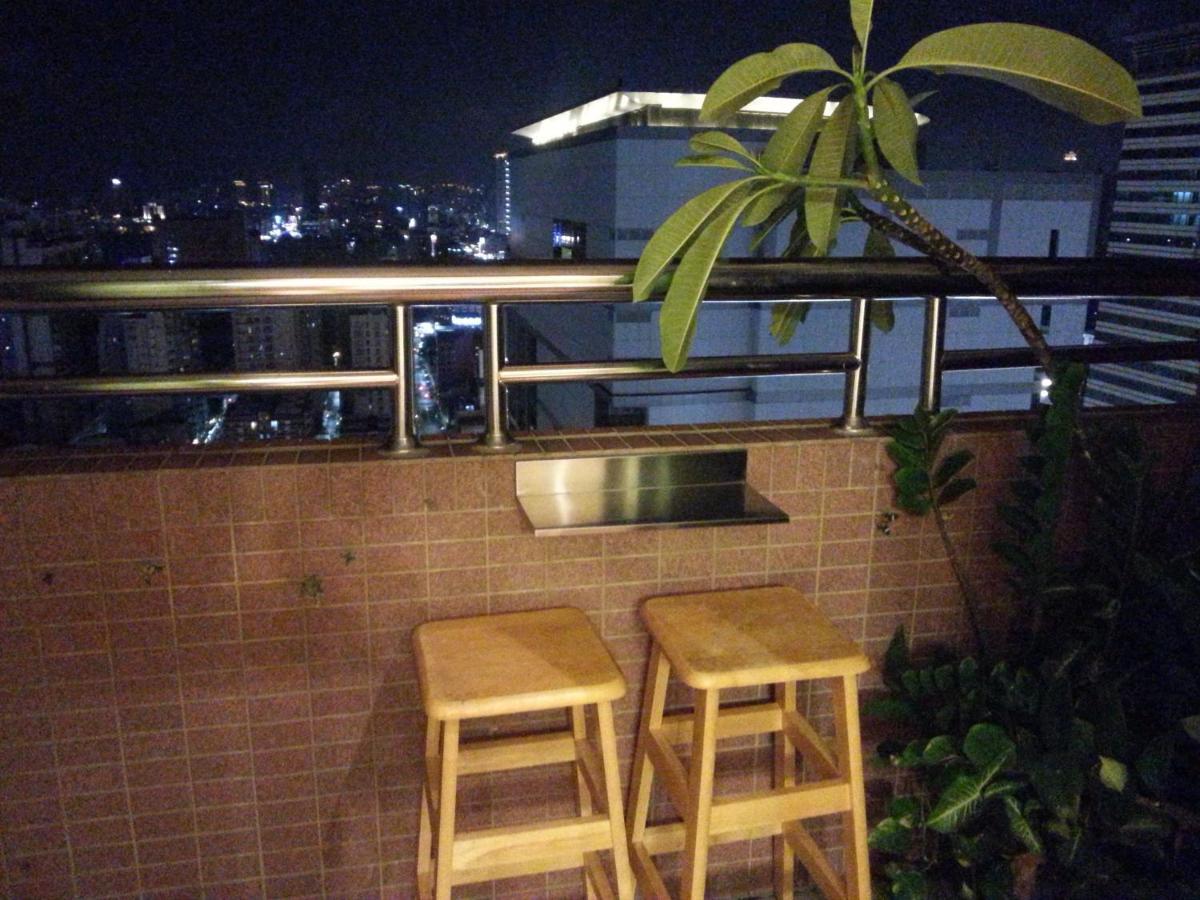 Apartament Jia Jia House Kaohsiung Zewnętrze zdjęcie